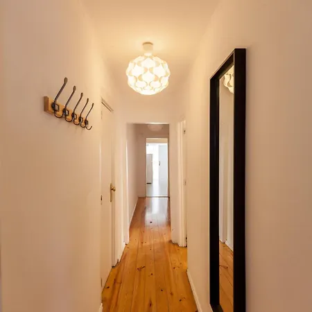 Flh - Flat In Bairro Alto 리스본